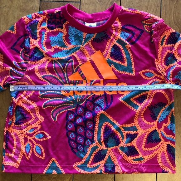 NWT Adidas Pink Farm GFX Tee, Size S - Picture 8 of 13